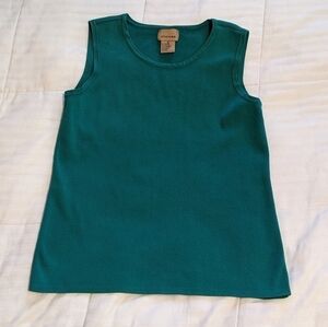 Choices sleeveless sweater type top size medium